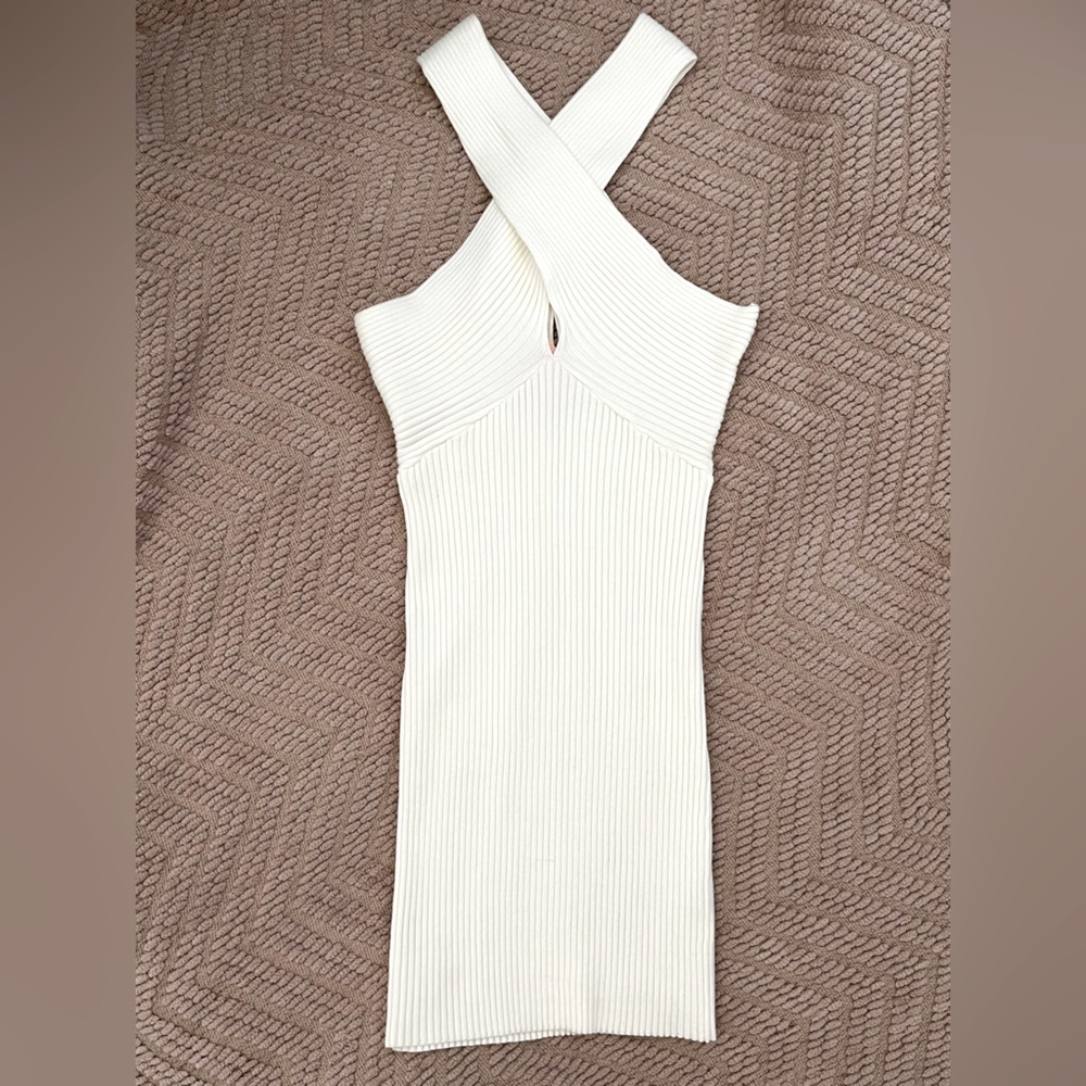 MISS LOLA RIBBED CRISS CROSS HALTER NECK DRESS - SIZE SMALL